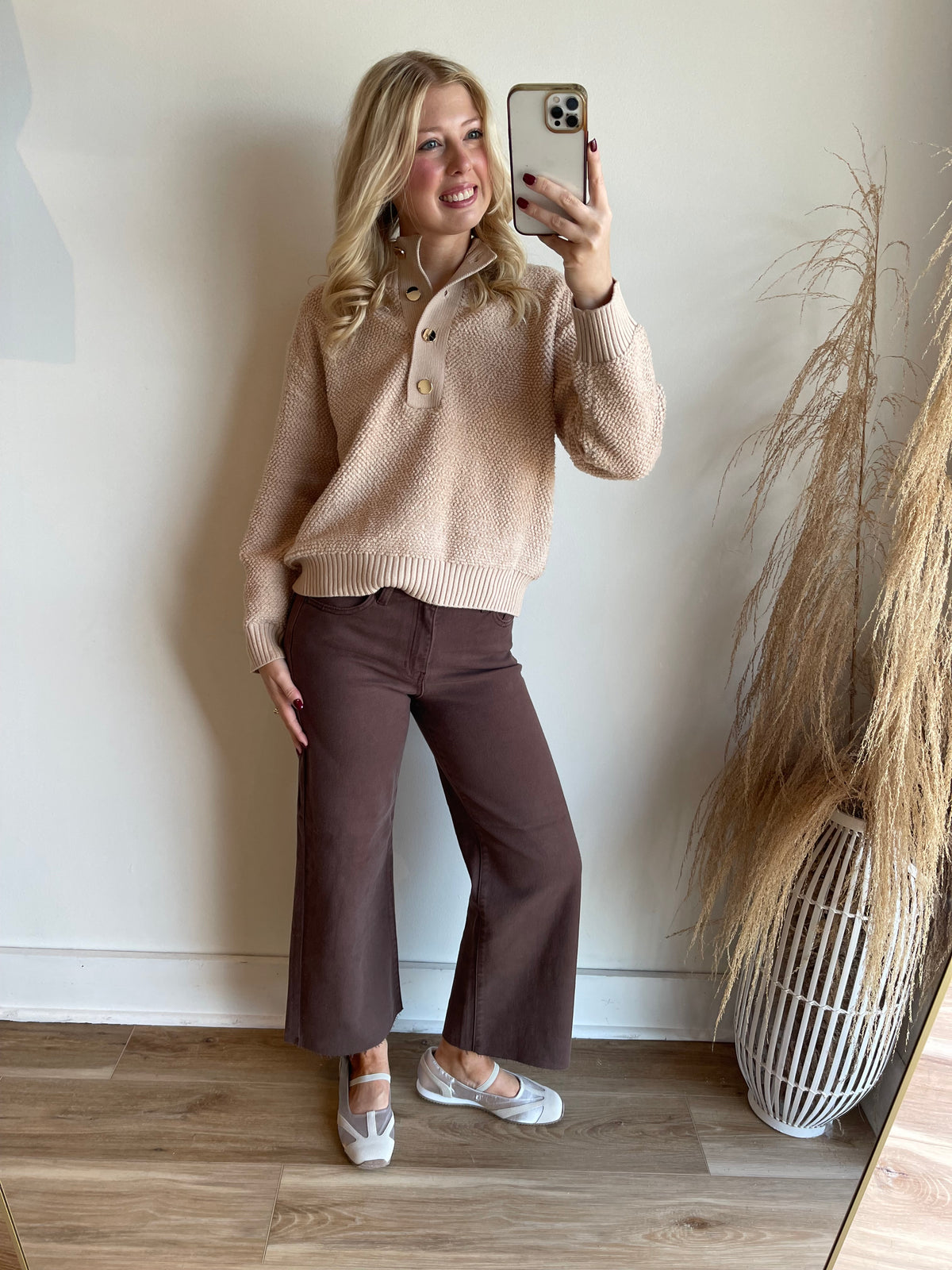 Carson Slim Wide Leg Jean