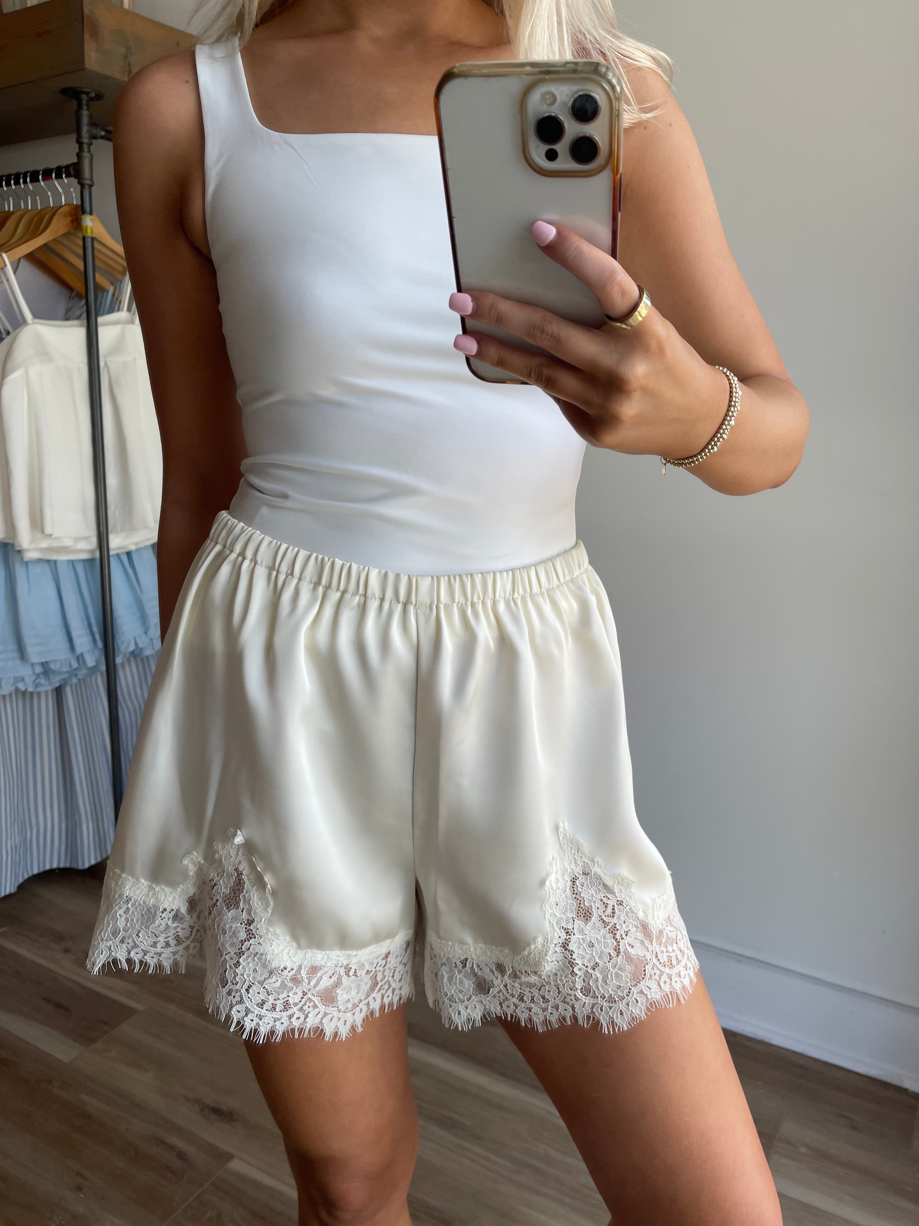Leah Lace Shorts
