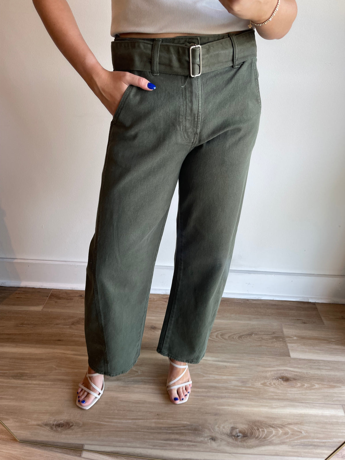 JBD Belted Tapered Straight Jeans
