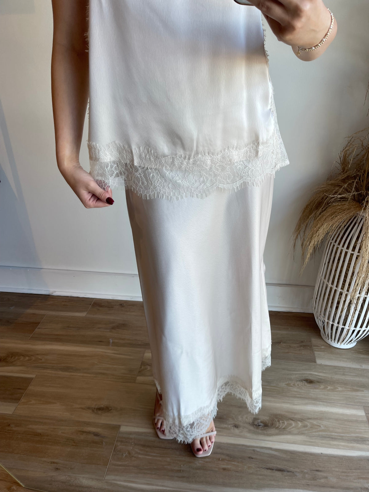 Aria Lace Midi Skirt