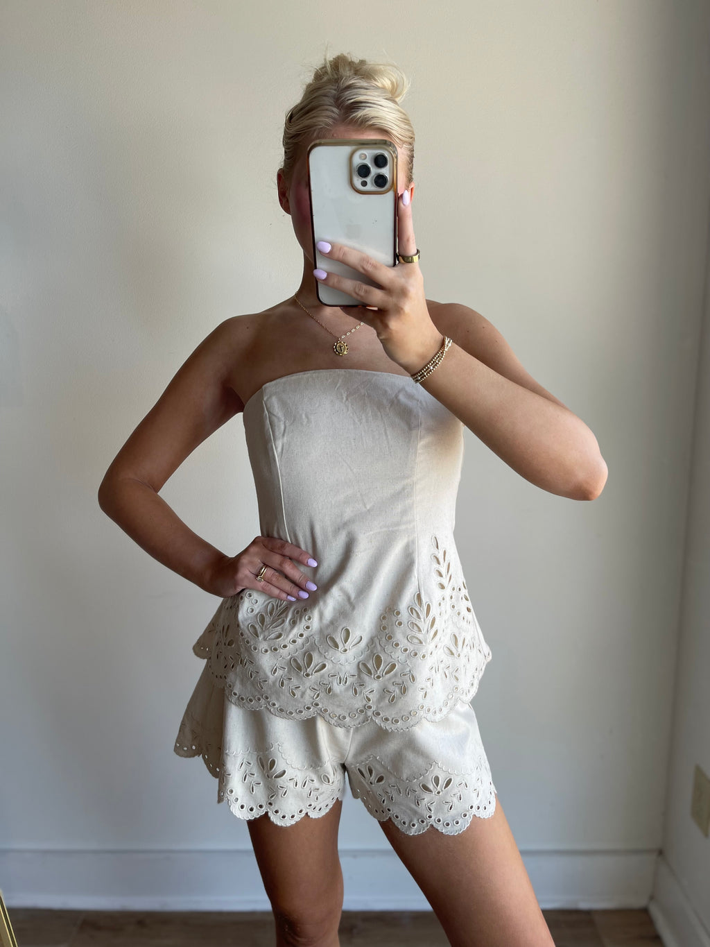 Lara Embroidered Short Set