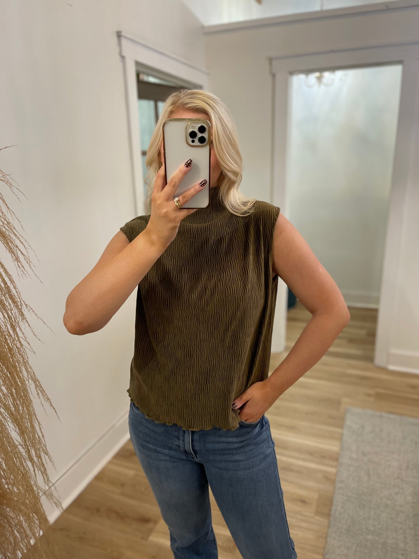 Darby Mock Neck Top