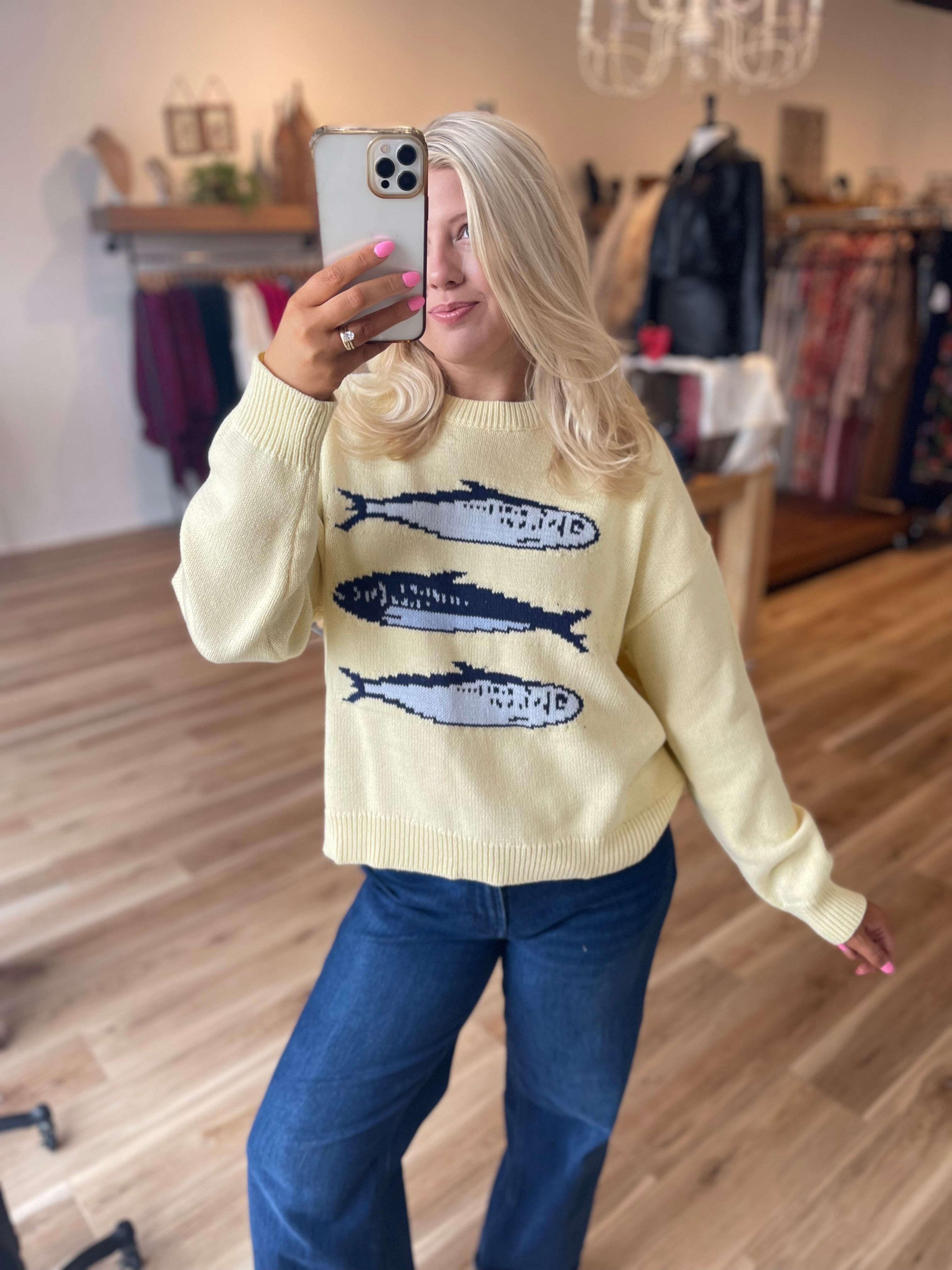 Round Neck Sardine Sweater