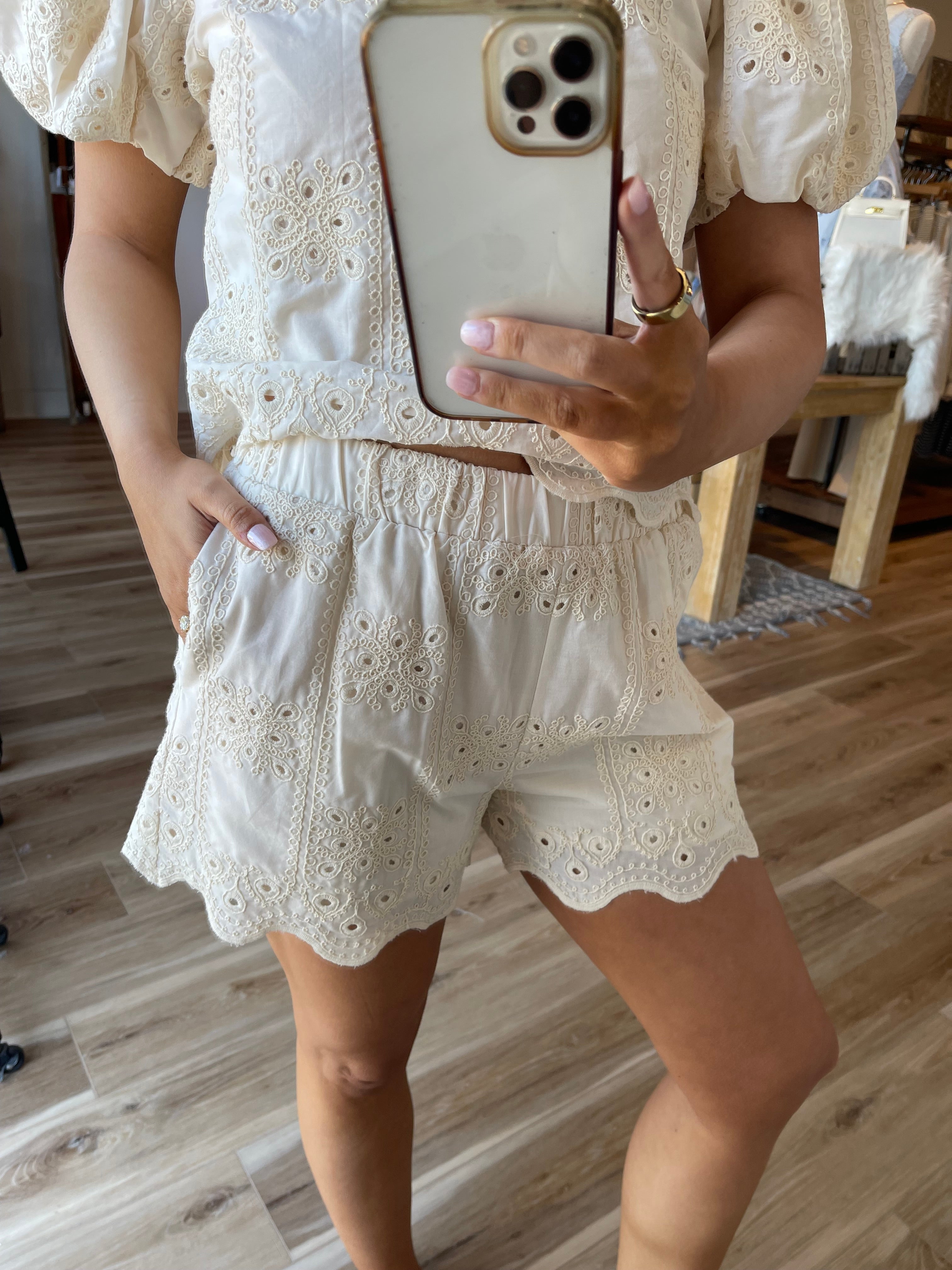 The Eleanor Shorts