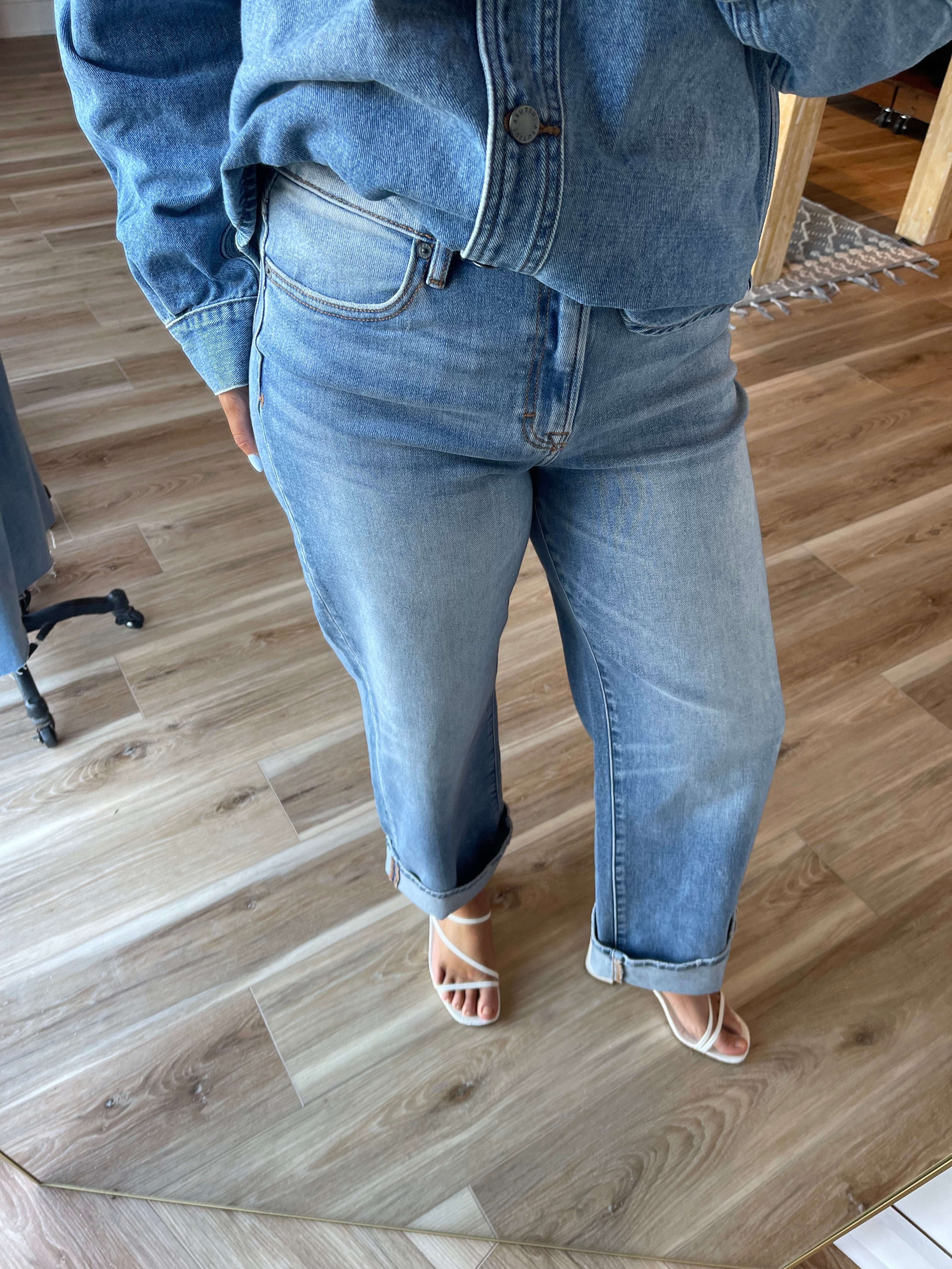Ella Mid Rise Cuffed Denim