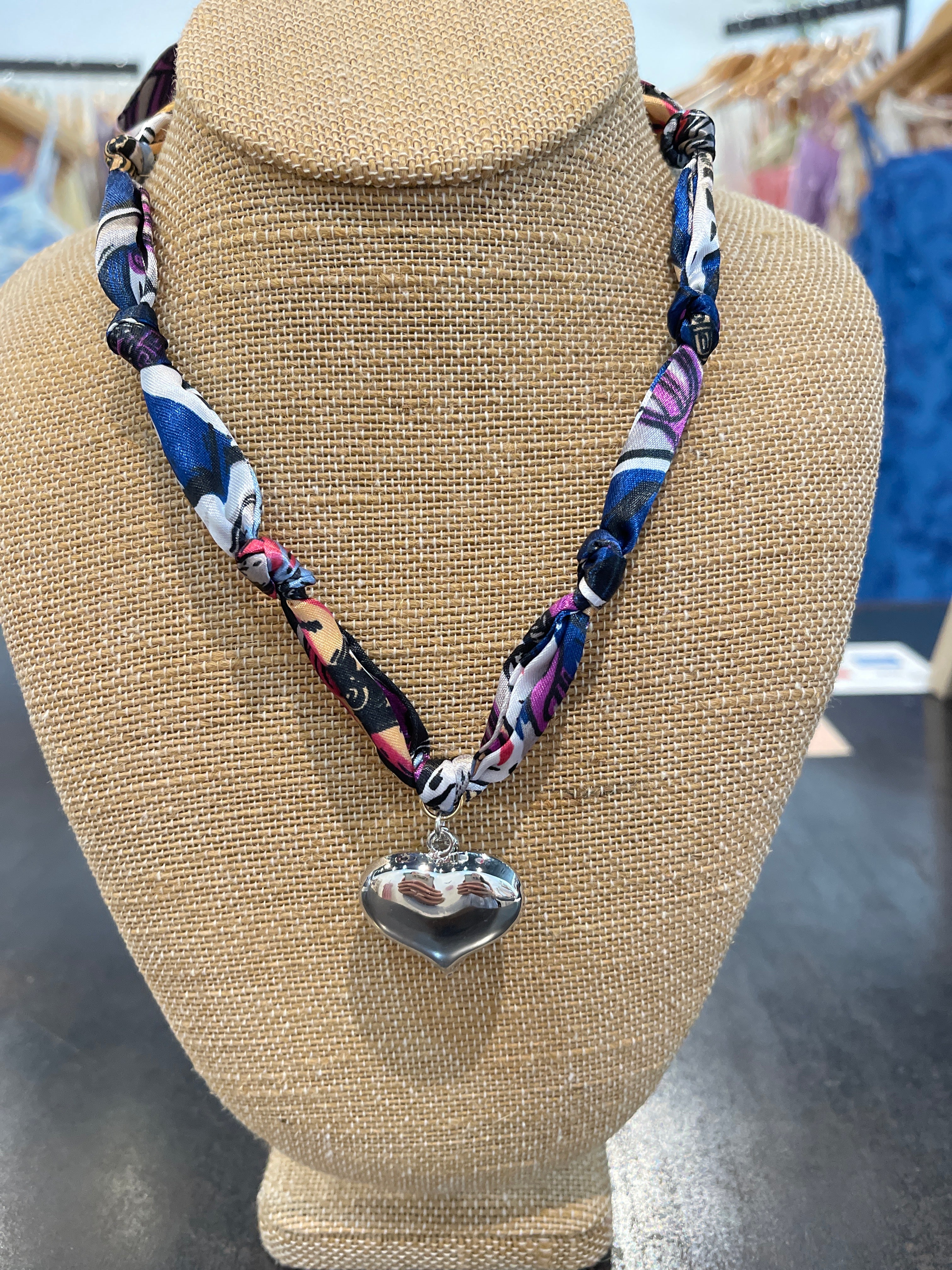 Bubble Heart Scarf Necklace