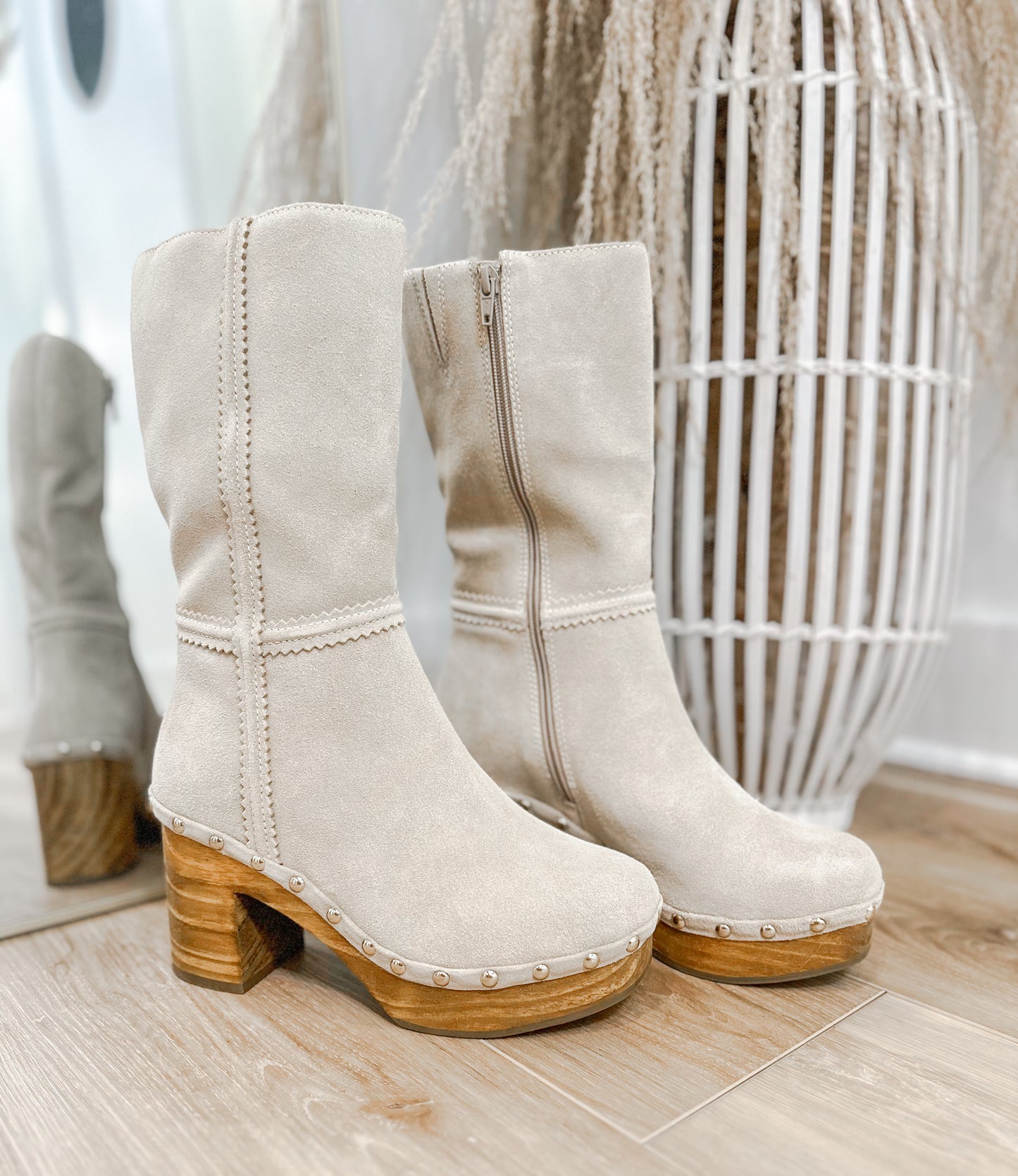 Village Suede Boots