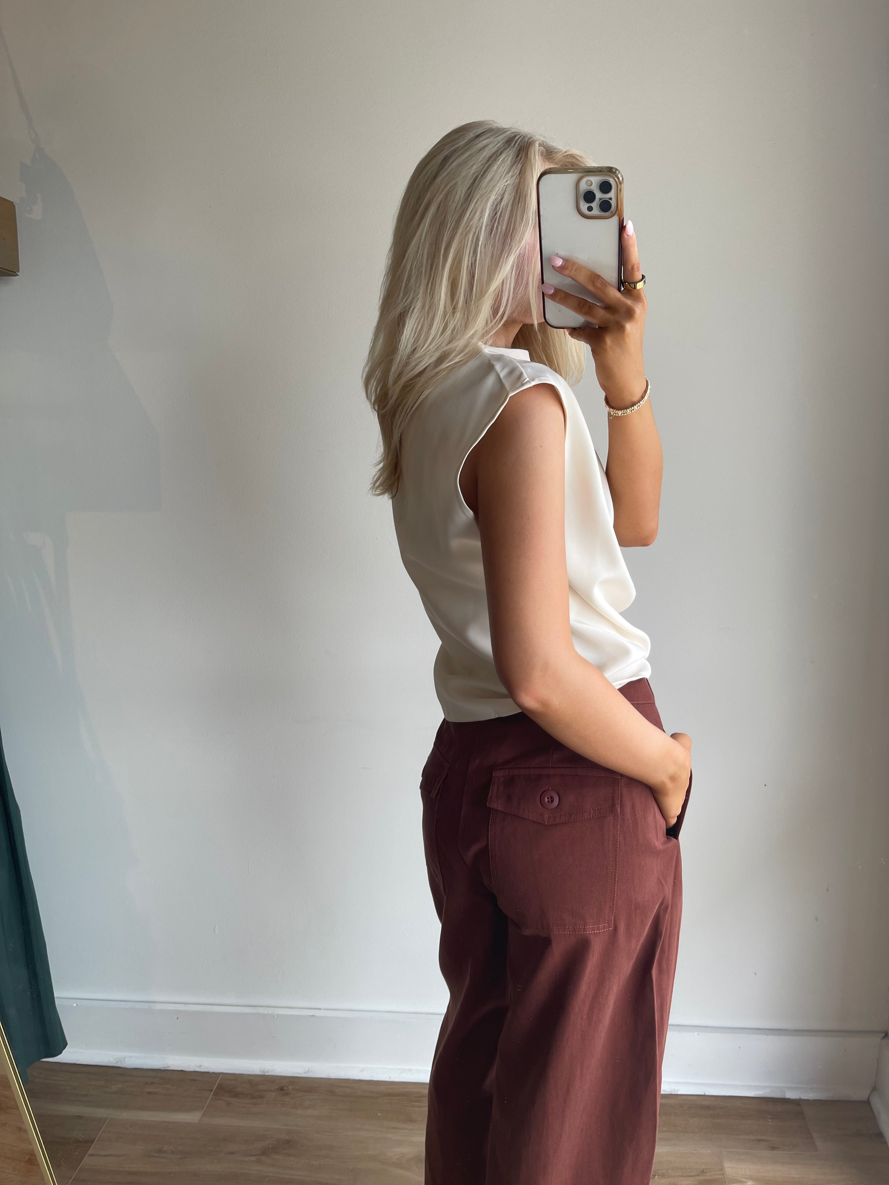 Rylee Mid Rise Wide Leg Pants