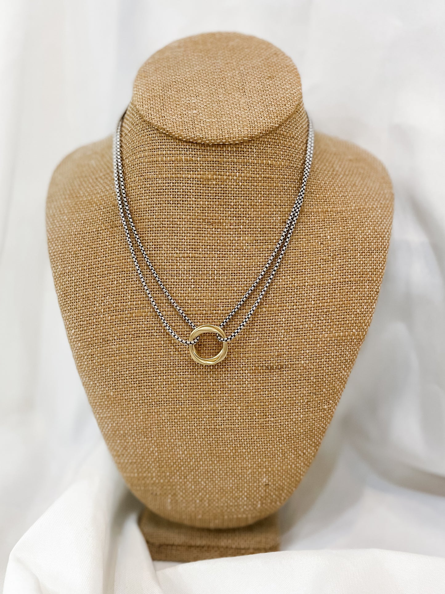 Elle Necklace