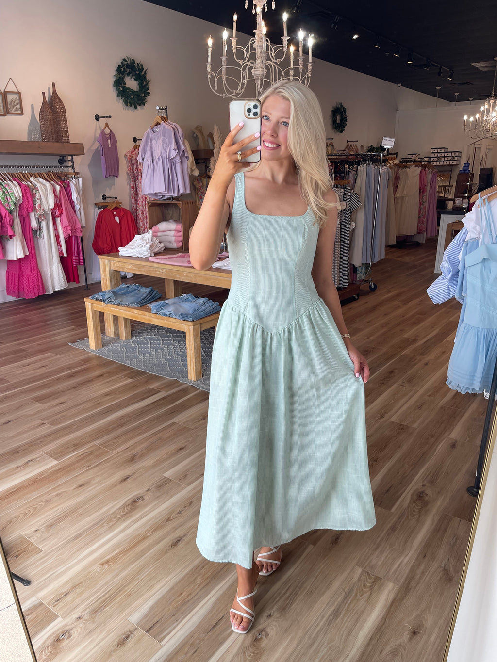 Madelyn Midi Dress