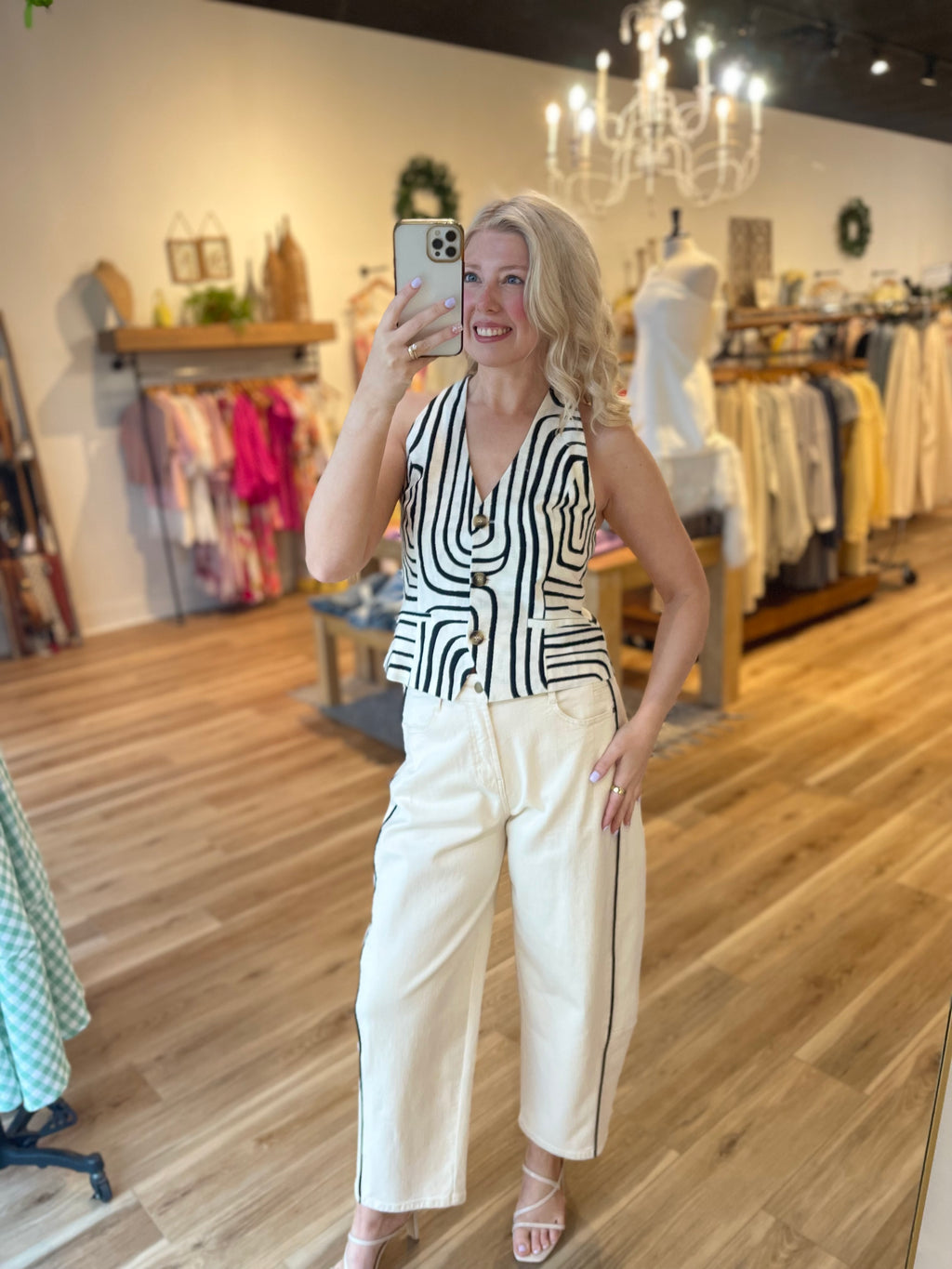 Off Grid Halter Neck Vest