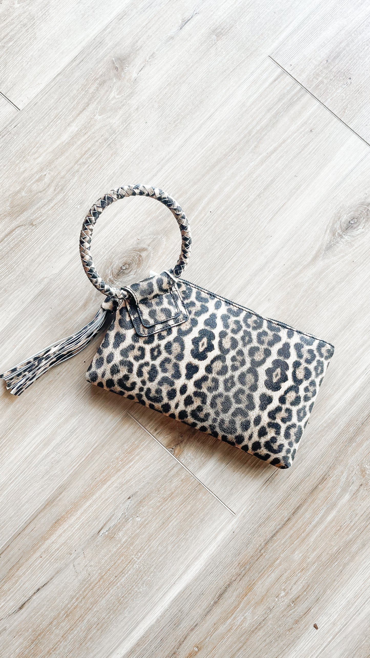 Leopard Ring Handle Clutch