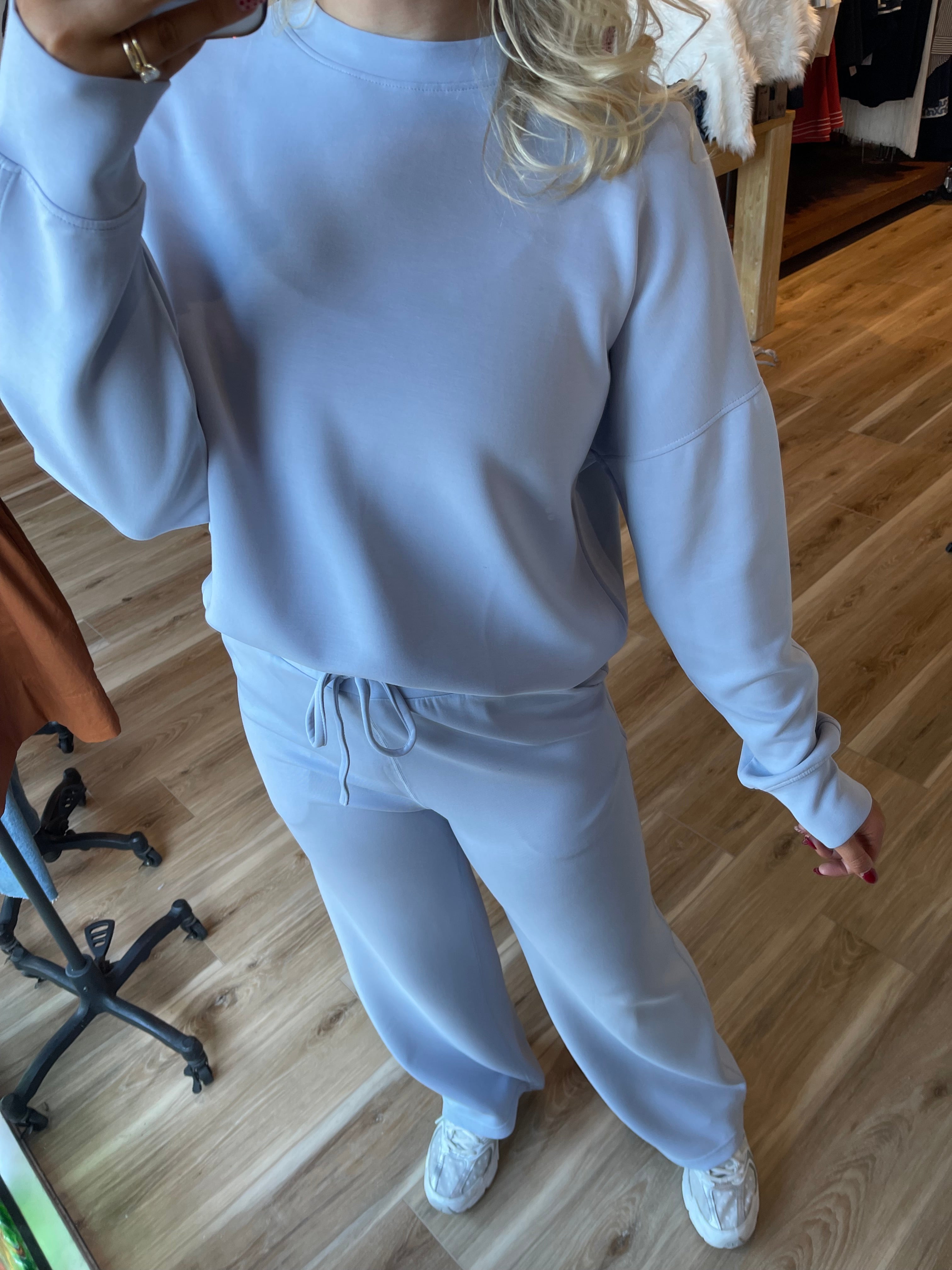 Air Scuba Wide Leg Pants