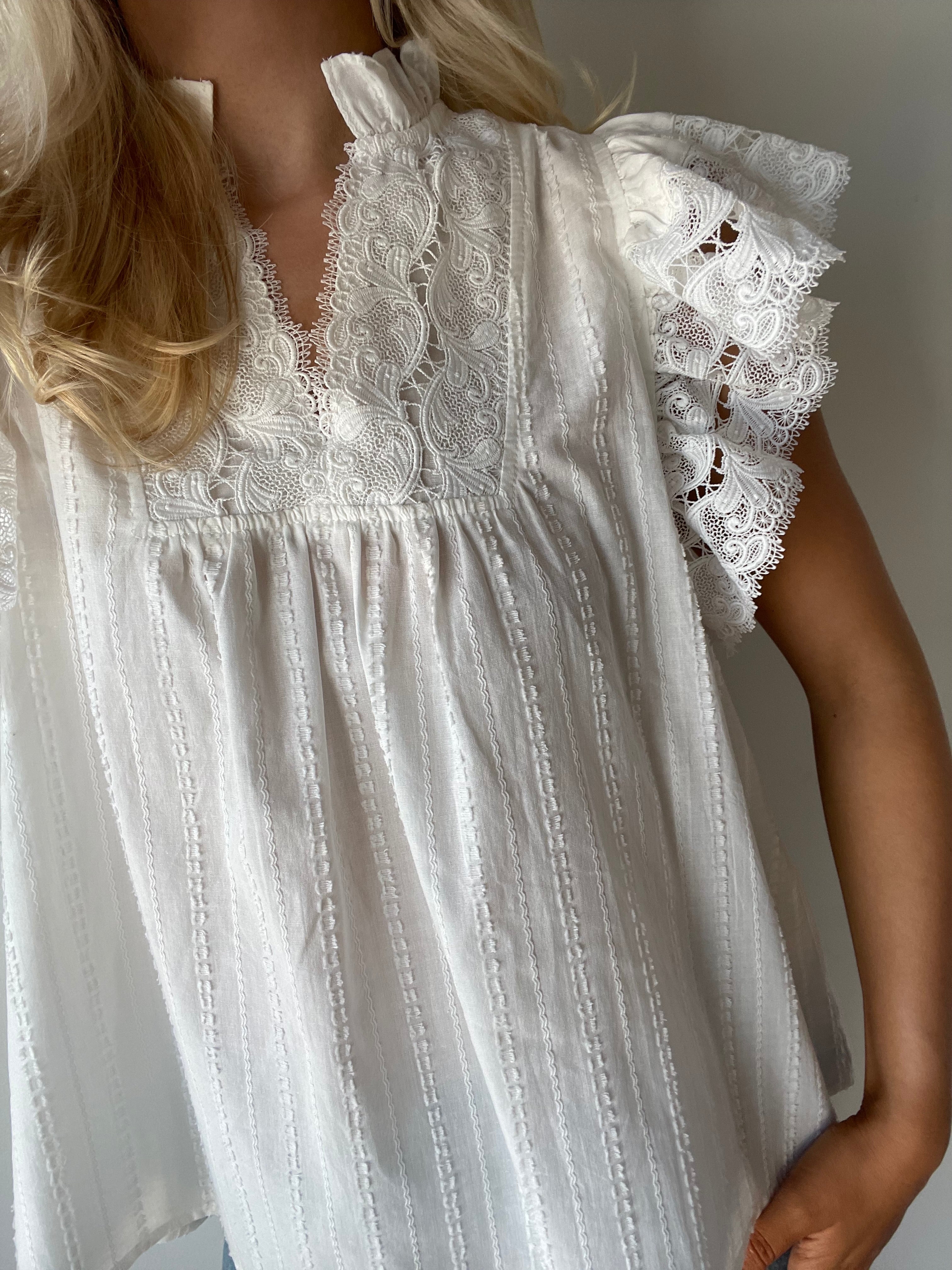 Annabelle Ruffle Top