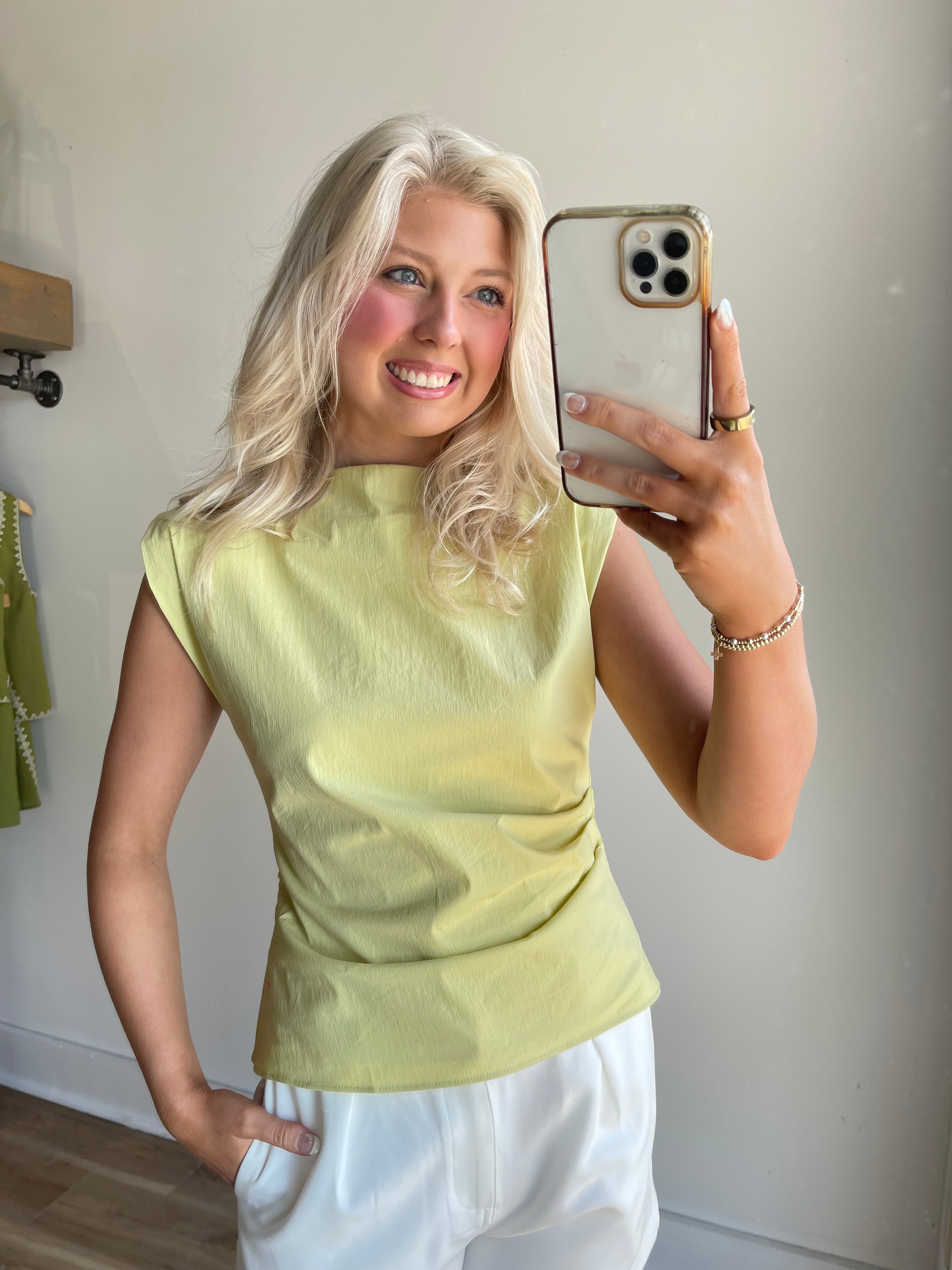 The Amora Top