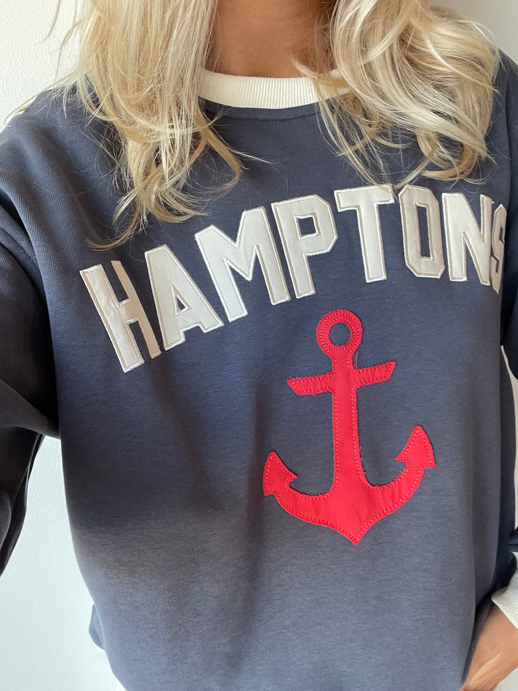 Hamptons Graphic Sweatshirt