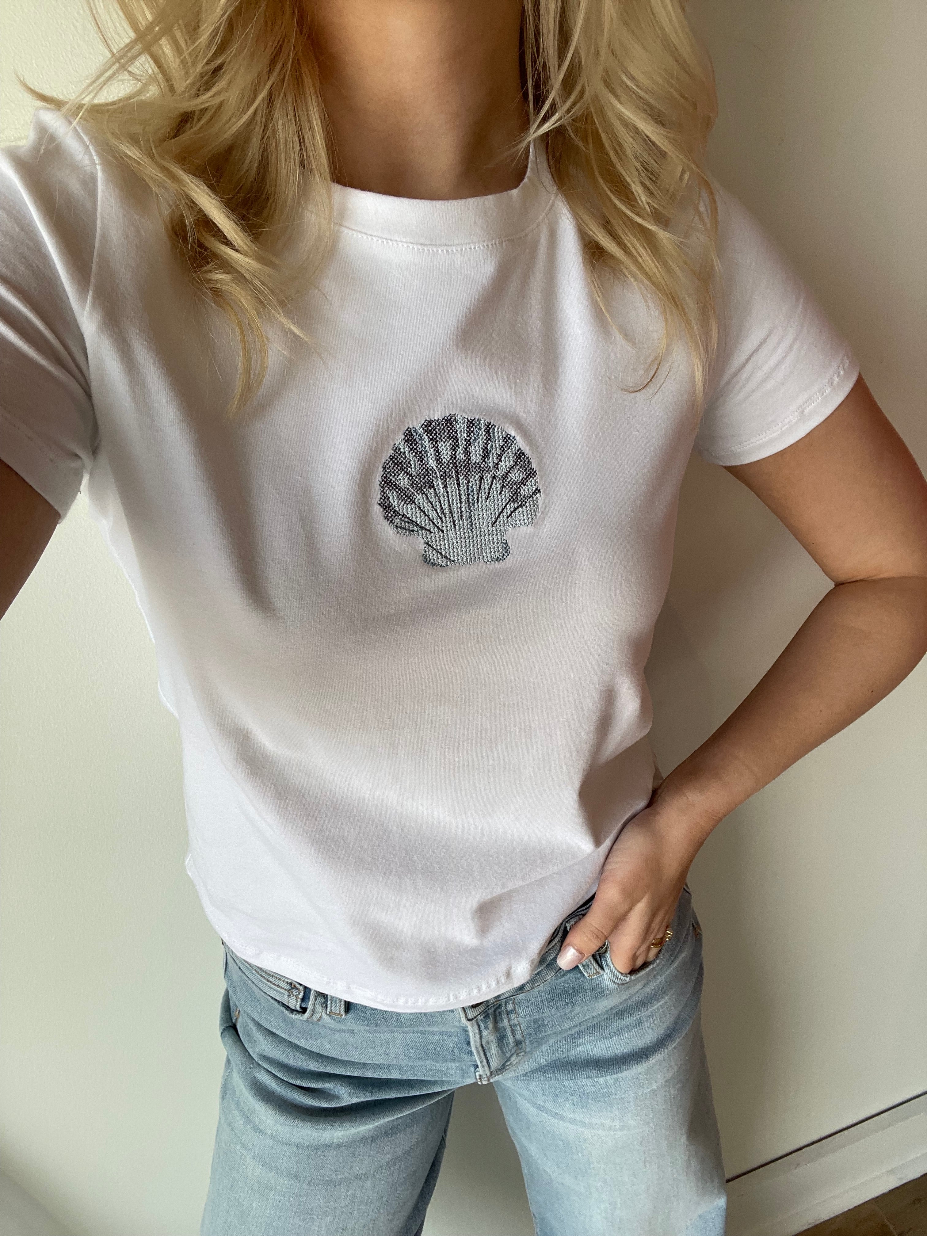 Seashell Embroidered Tee