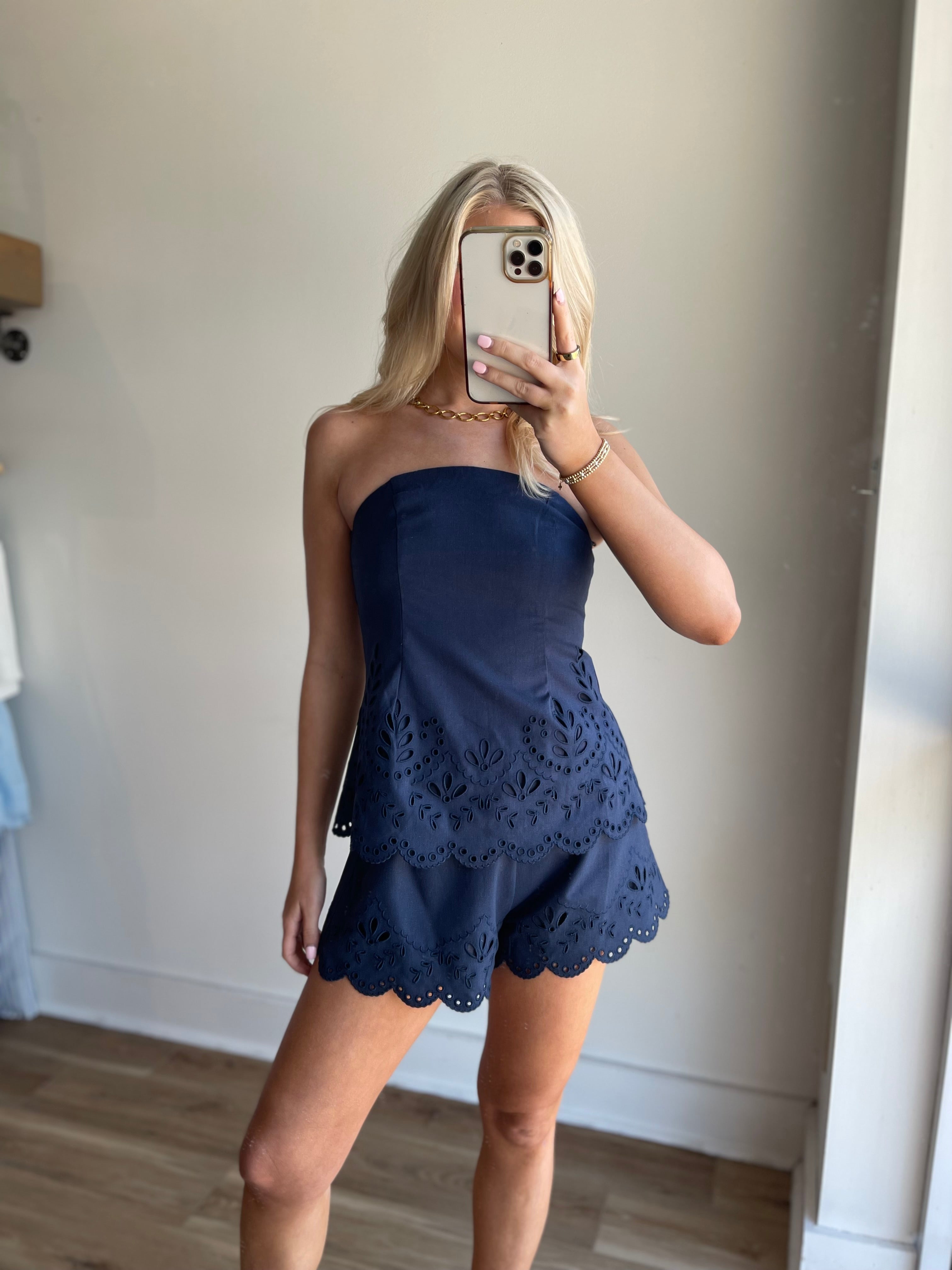 Lara Embroidered Short Set