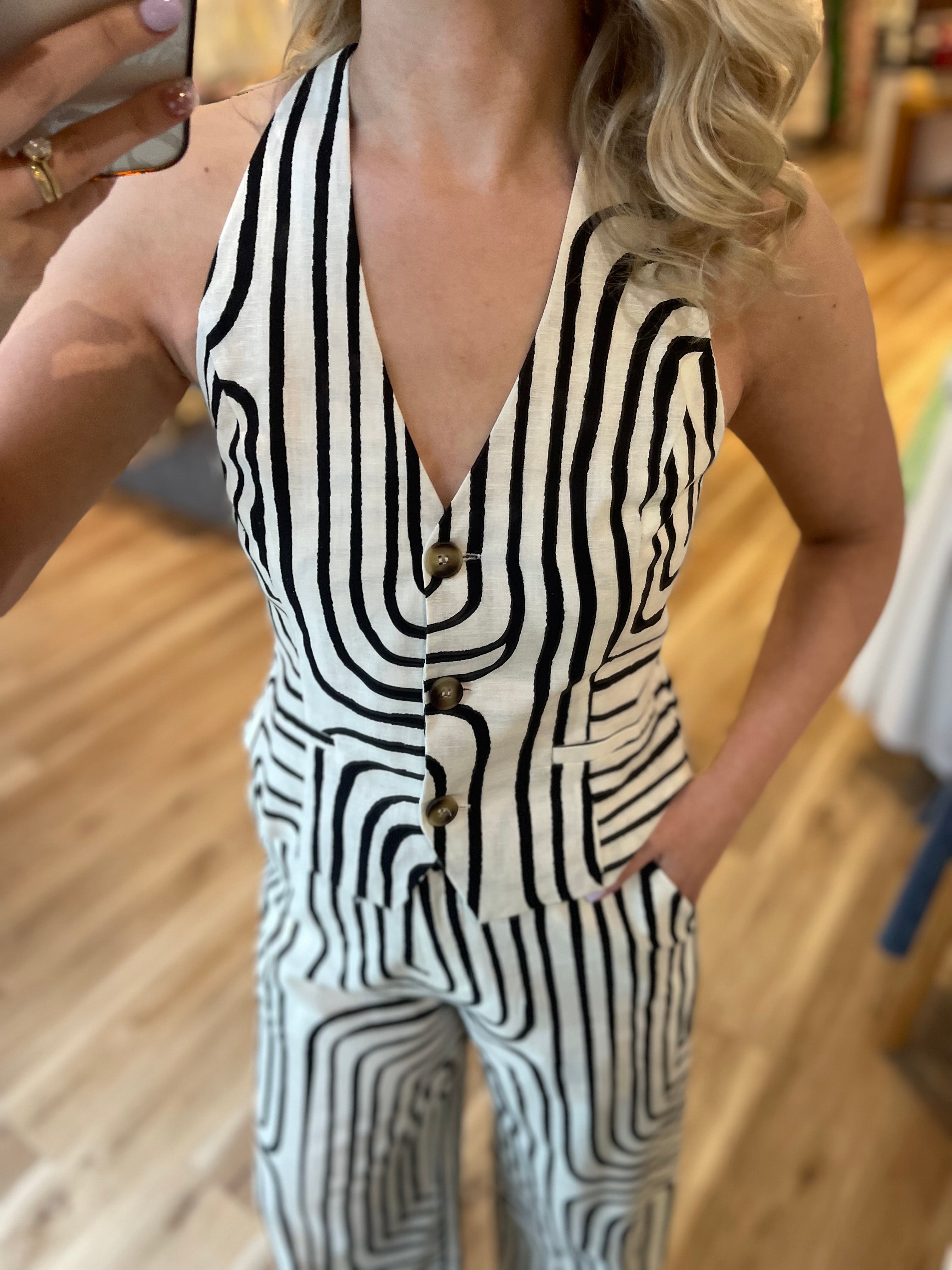 Off Grid Halter Neck Vest