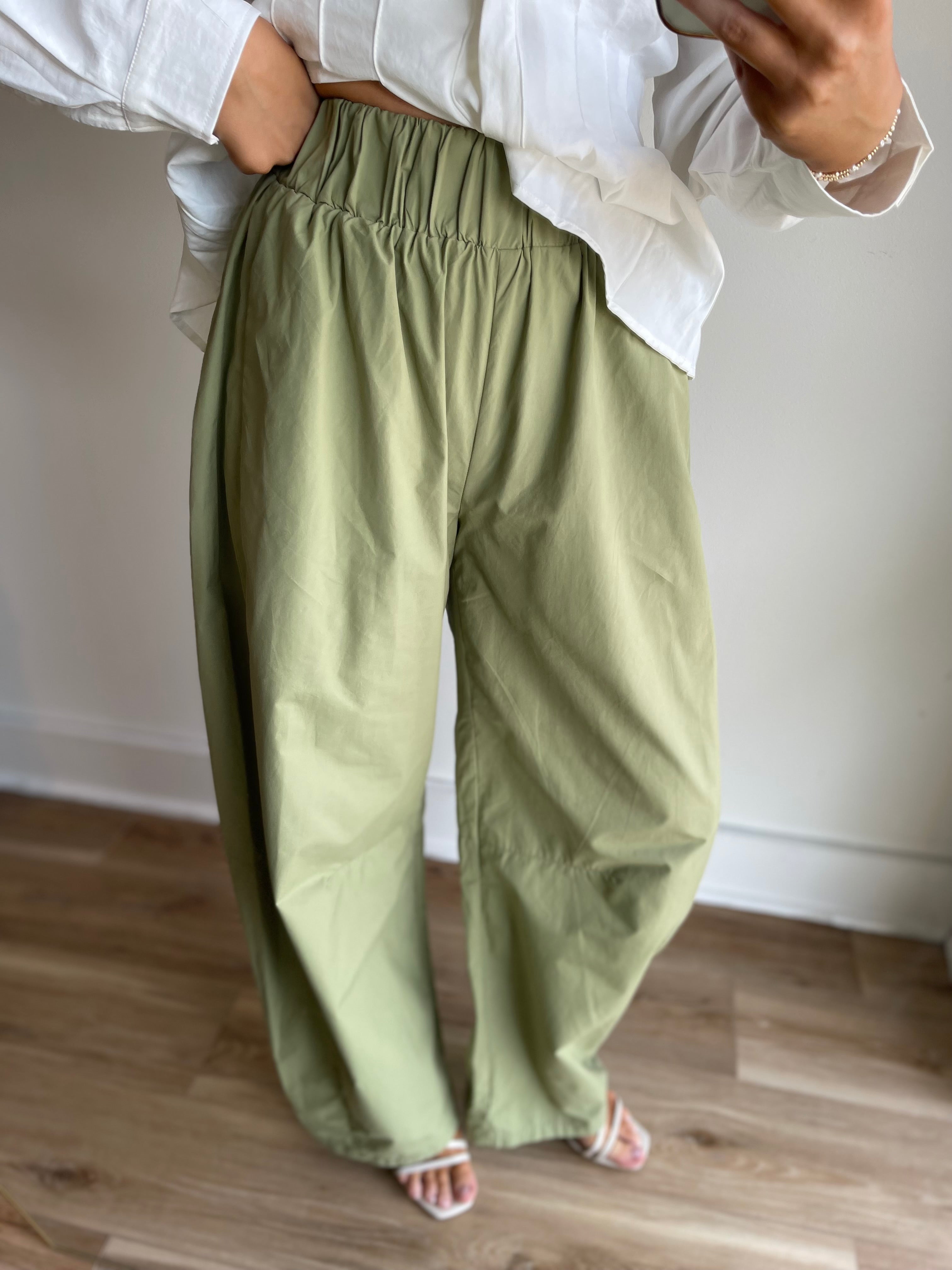 Amelia Barrel Leg Pants