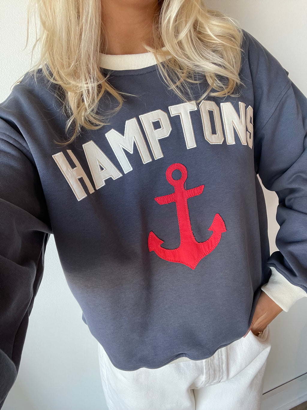 Hamptons Graphic Sweatshirt
