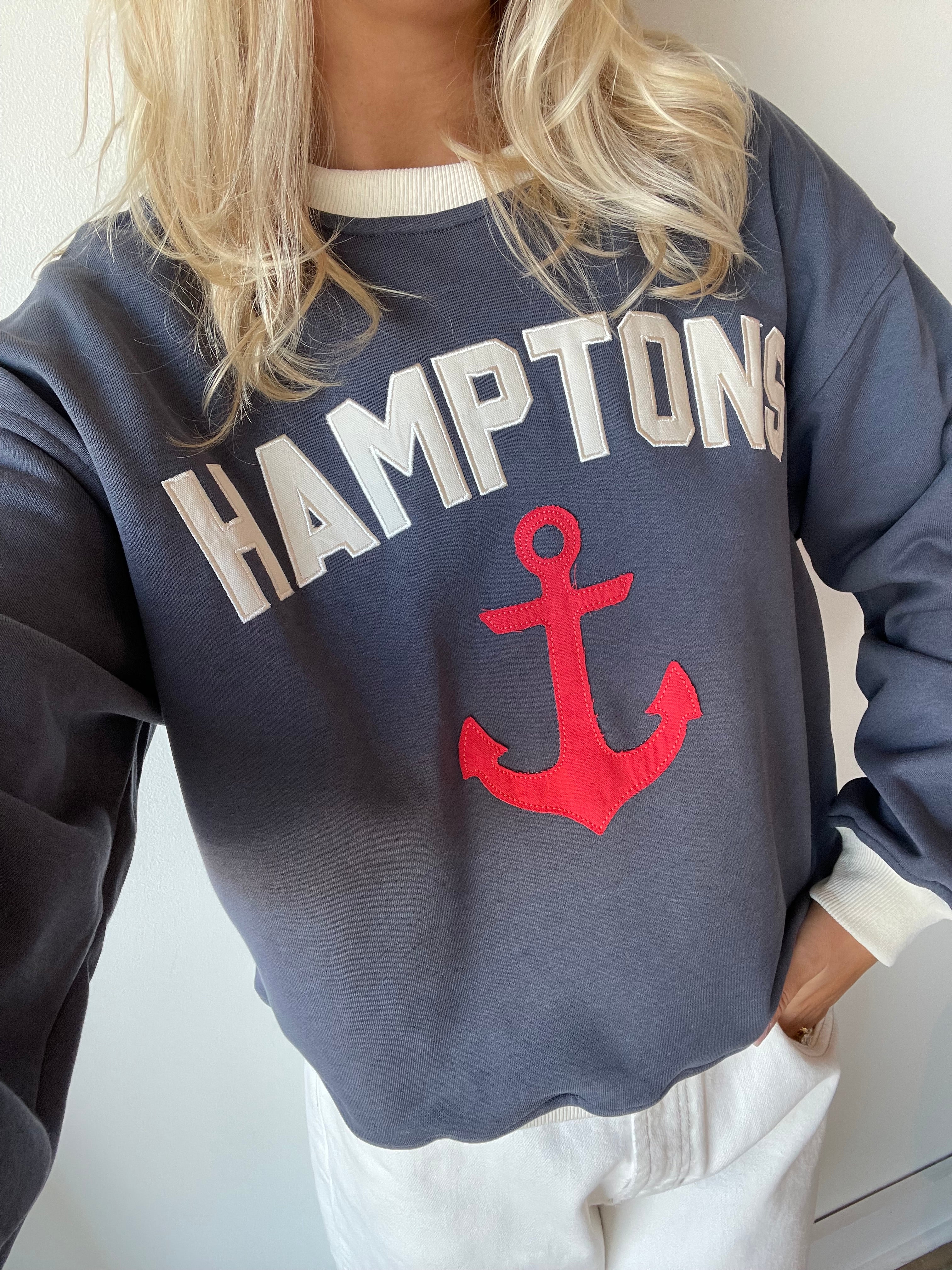Hamptons Graphic Sweatshirt
