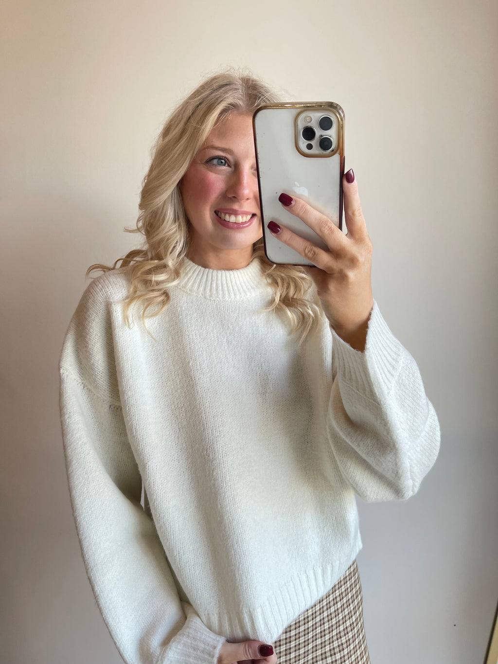 Kia Simple Sweater Top
