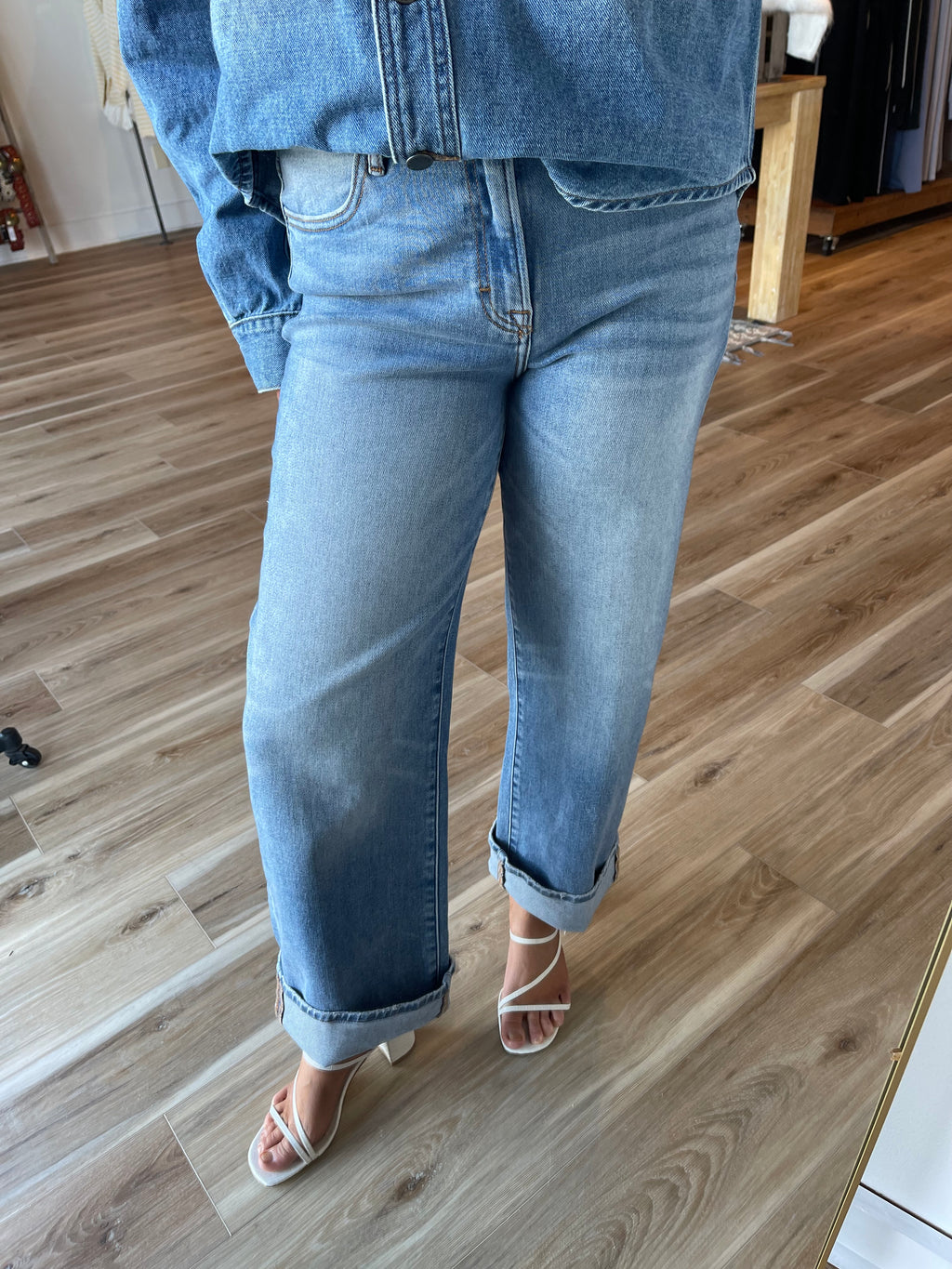 Ella Mid Rise Cuffed Denim