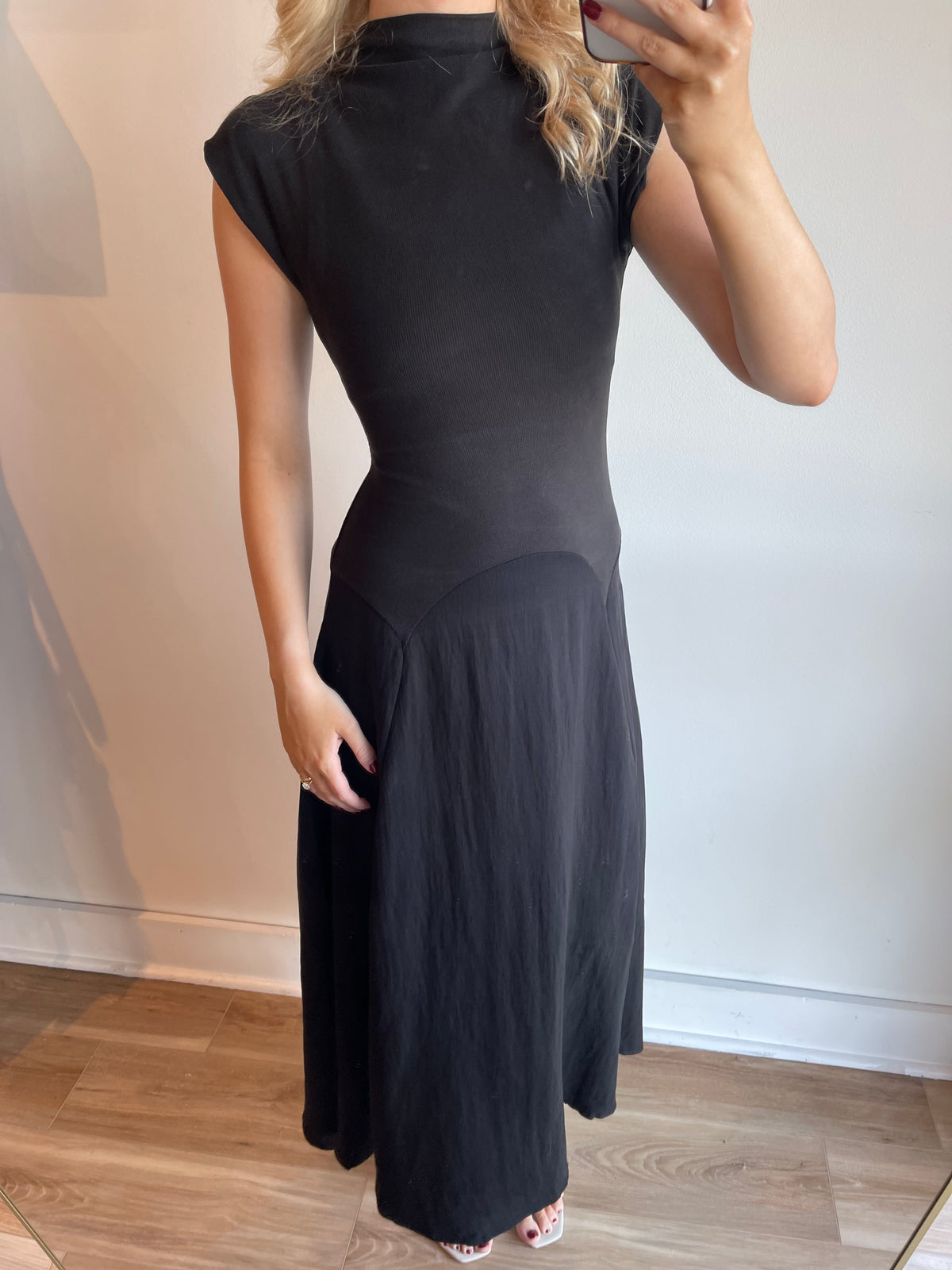 Audrey Midi Dress