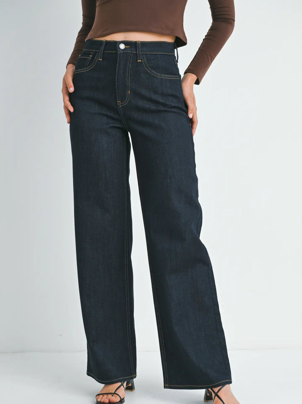 Classic Relaxed Wide Leg