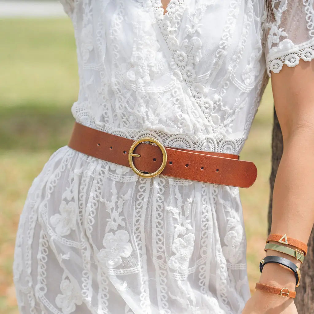 Circle Buckle Leather Belt