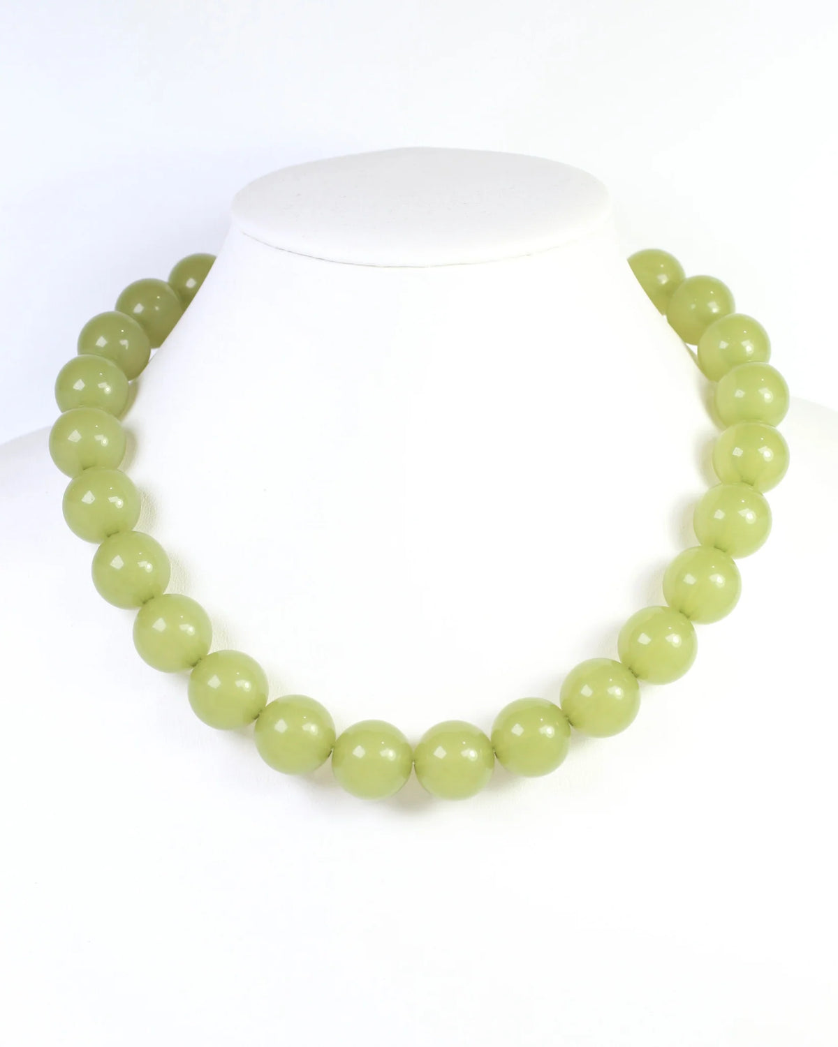 Chelsea Beaded Necklace Olive